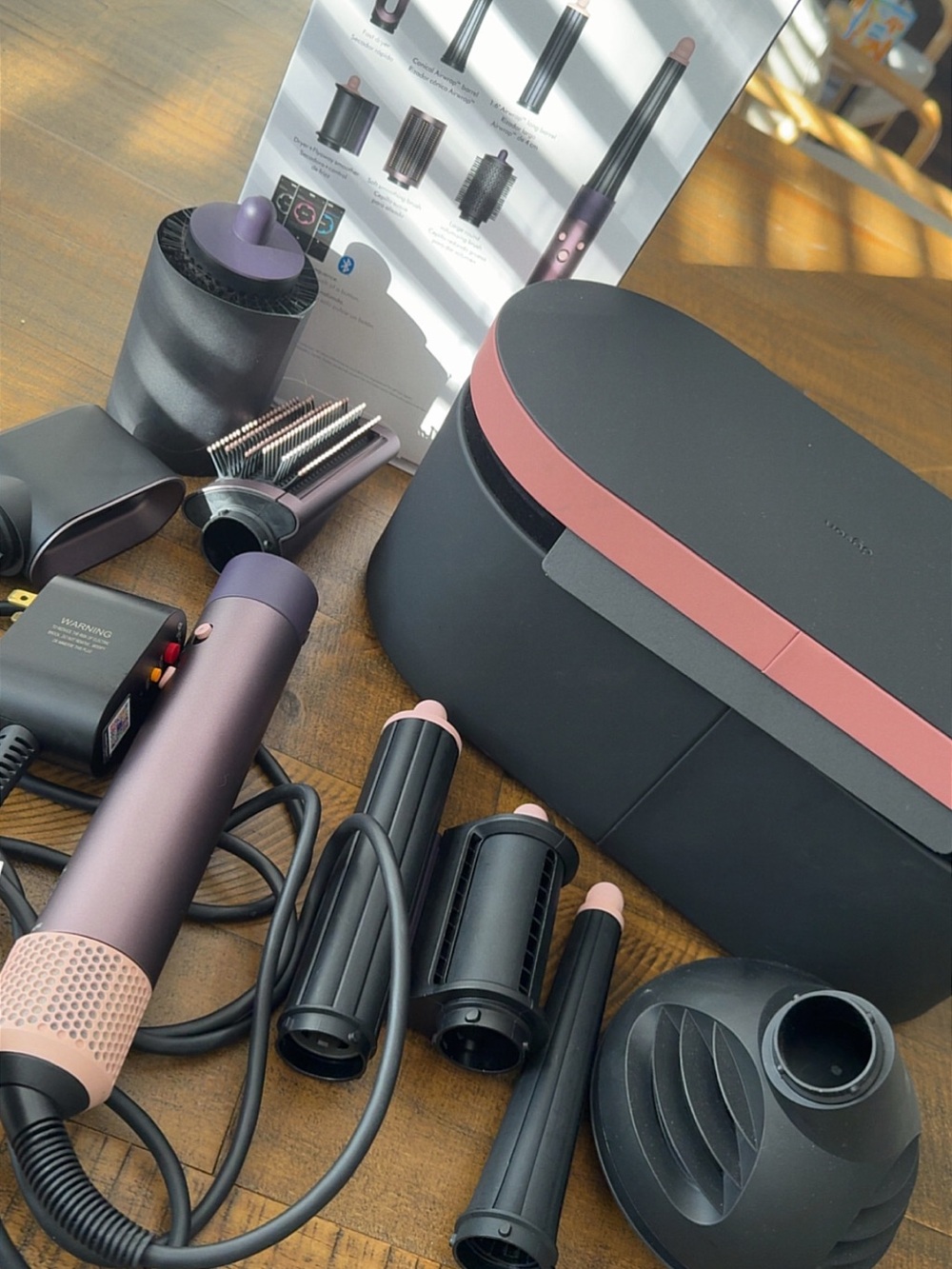 Dyson Airwrap i.d with diffuser